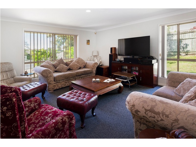 212 Napper Road, Parkwood QLD 4214