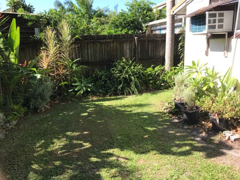 90 Worendo Street, Southport QLD 4215