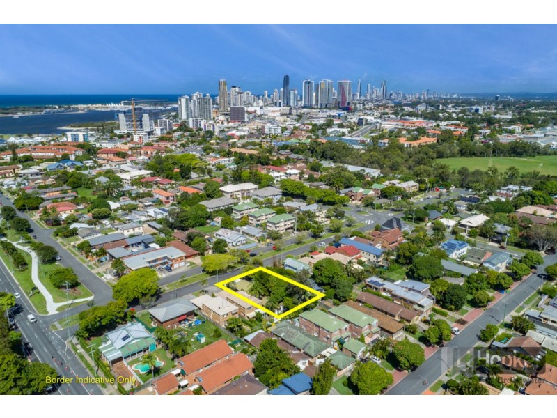 90 Worendo Street, Southport QLD 4215