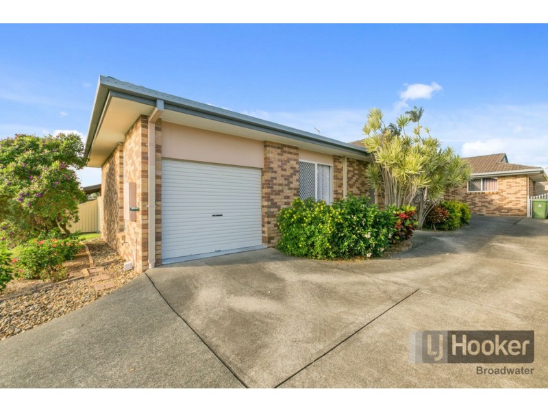 1/3 McWilliam Close, Labrador QLD 4215
