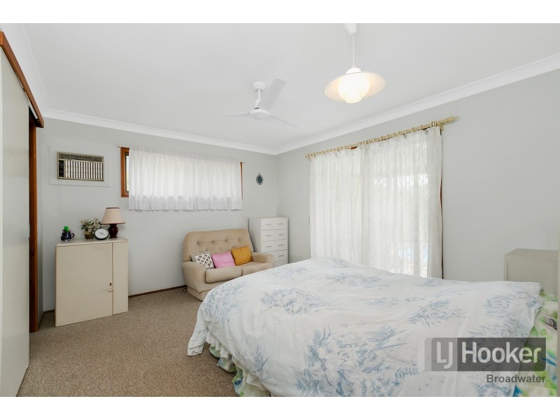 1 Carrumbella Drive (32 Melbourne Road), Arundel QLD 4214
