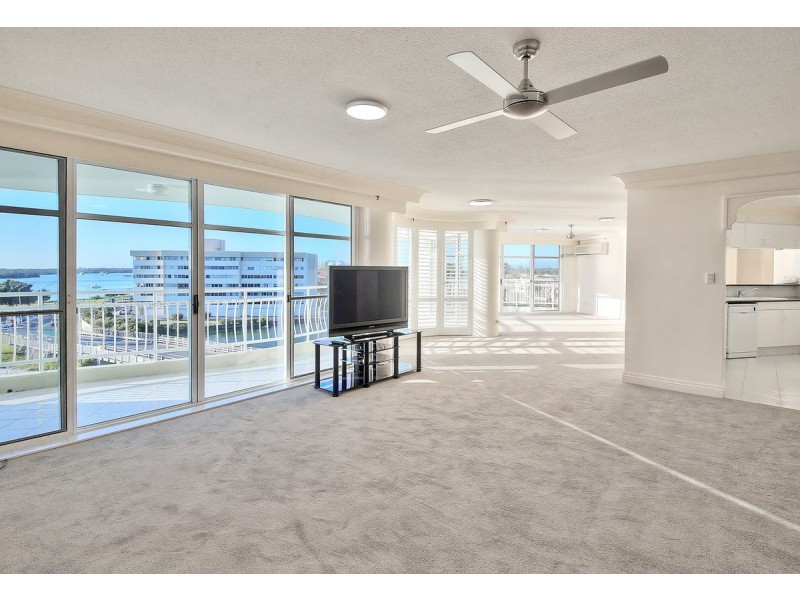 5C/5 Bayview Street, Runaway Bay QLD 4216