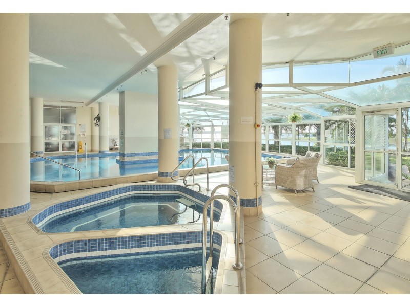 5C/5 Bayview Street, Runaway Bay QLD 4216