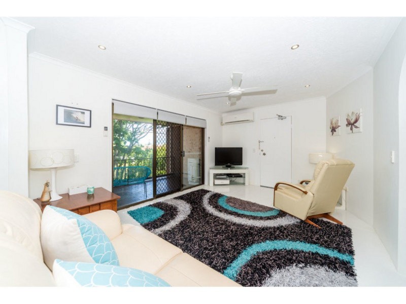 9/32 Imperial Parade, Labrador QLD 4215