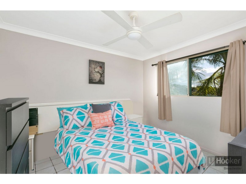 15/7-9 Robert Street, Labrador QLD 4215