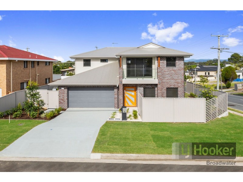 19 Fourth Avenue, Labrador QLD 4215