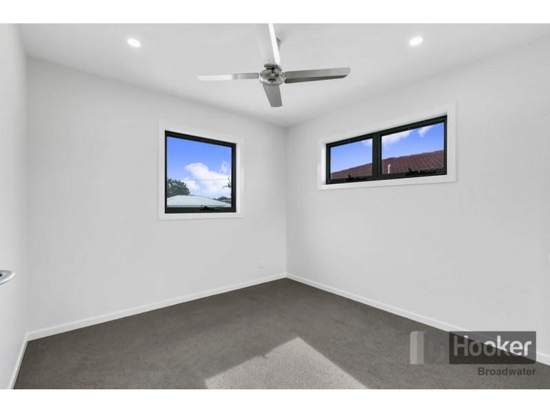 19 Fourth Avenue, Labrador QLD 4215