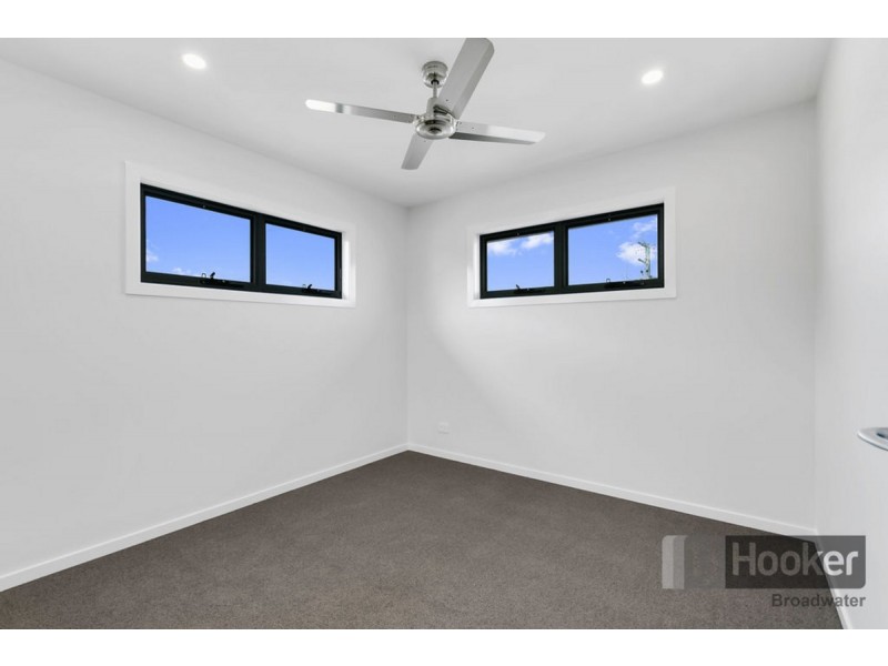 19 Fourth Avenue, Labrador QLD 4215