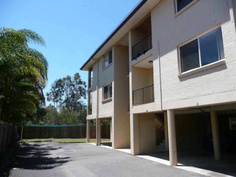 37/13-17 Brown Street, Labrador QLD 4215