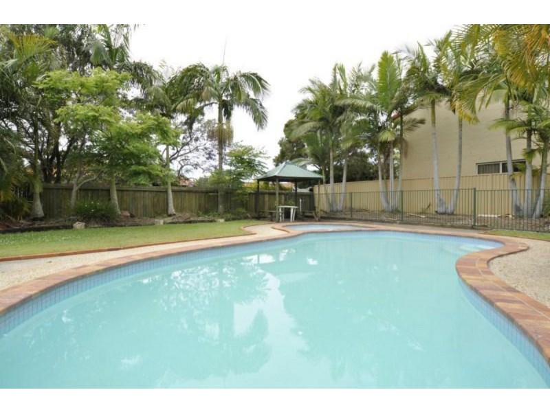 37/13-17 Brown Street, Labrador QLD 4215