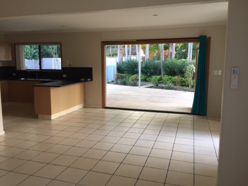 3 Coombabah Road, Runaway Bay QLD 4216