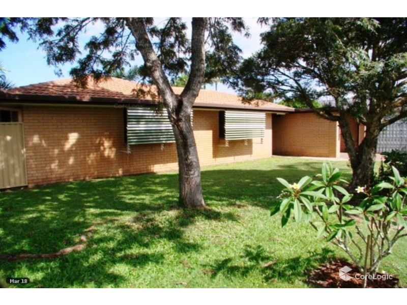 29 Burrinjuck Drive, Coombabah QLD 4216