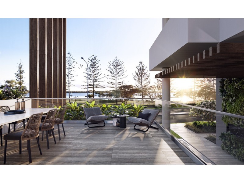 303/372 Marine Parade, Labrador QLD 4215
