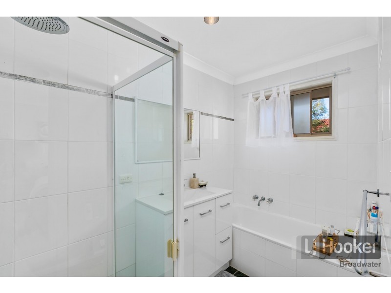 1/144 Whiting Street, Labrador QLD 4215