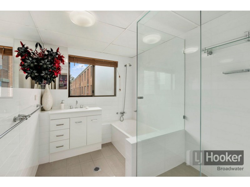 3/29 Lenneberg Street, Southport QLD 4215