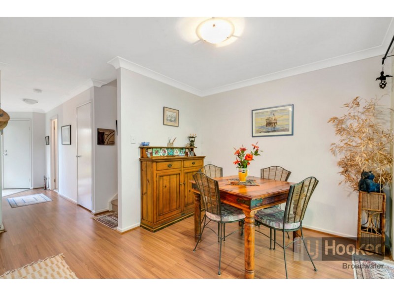 6/72-74 Imperial Parade, Labrador QLD 4215