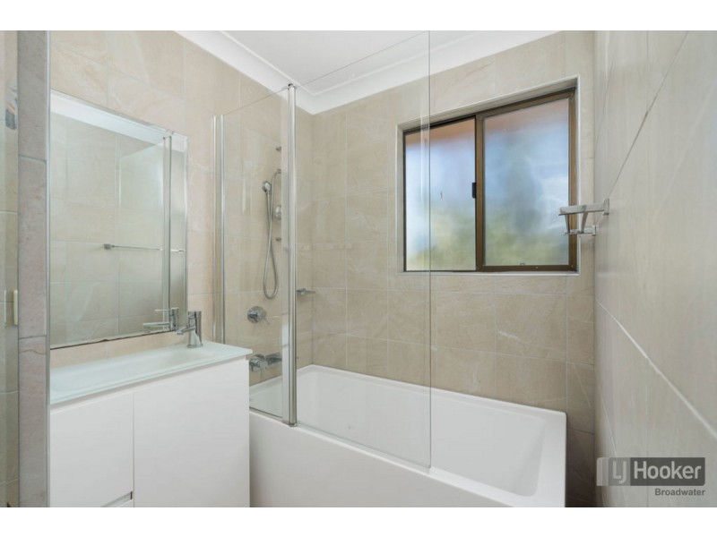 6/202 Central Street, Labrador QLD 4215