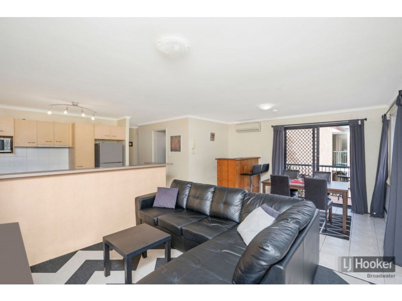 7/9 Bright Avenue, Labrador QLD 4215