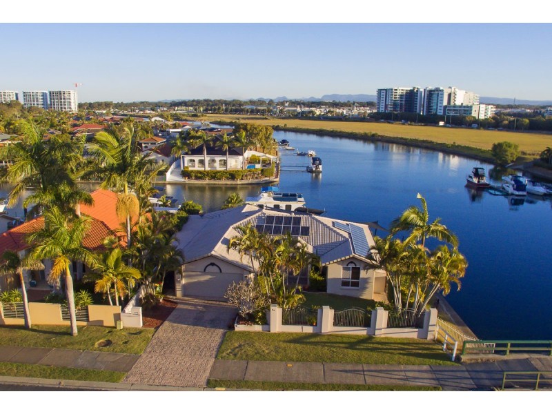 80 Limetree Parade, Runaway Bay QLD 4216