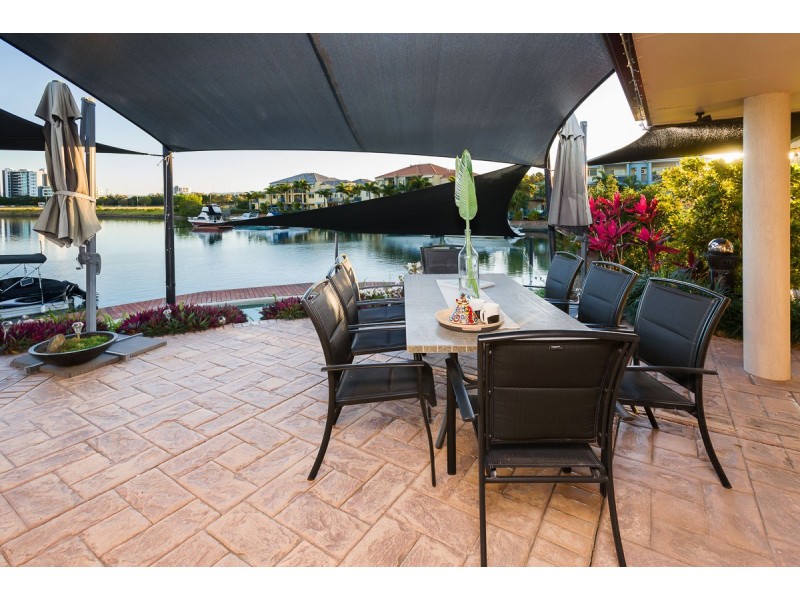 80 Limetree Parade, Runaway Bay QLD 4216