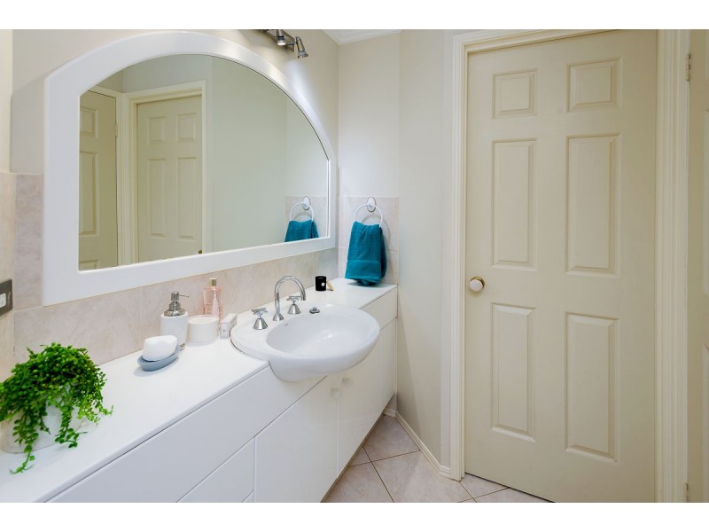 80 Limetree Parade, Runaway Bay QLD 4216