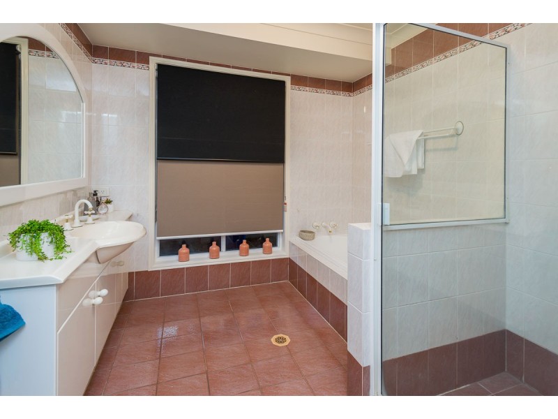 80 Limetree Parade, Runaway Bay QLD 4216