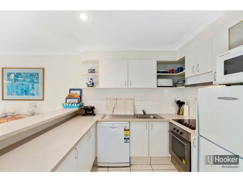 15/77 Government Road, Labrador QLD 4215