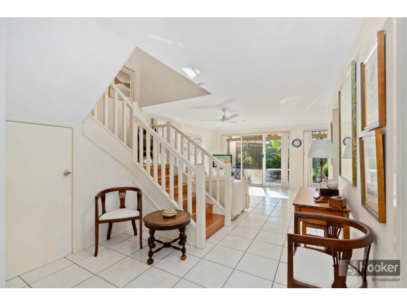 15/77 Government Road, Labrador QLD 4215