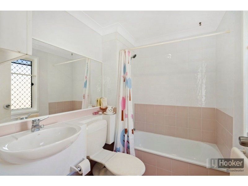 15/77 Government Road, Labrador QLD 4215