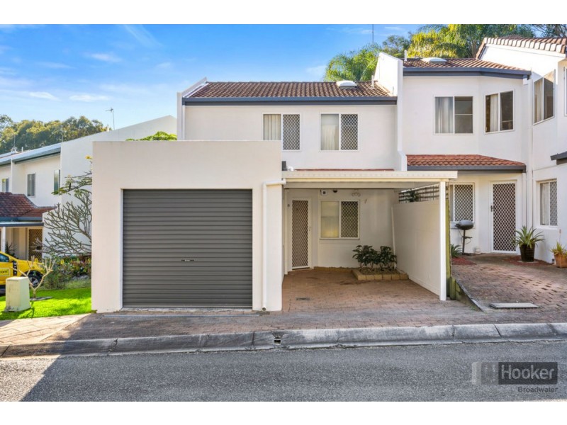 15/77 Government Road, Labrador QLD 4215