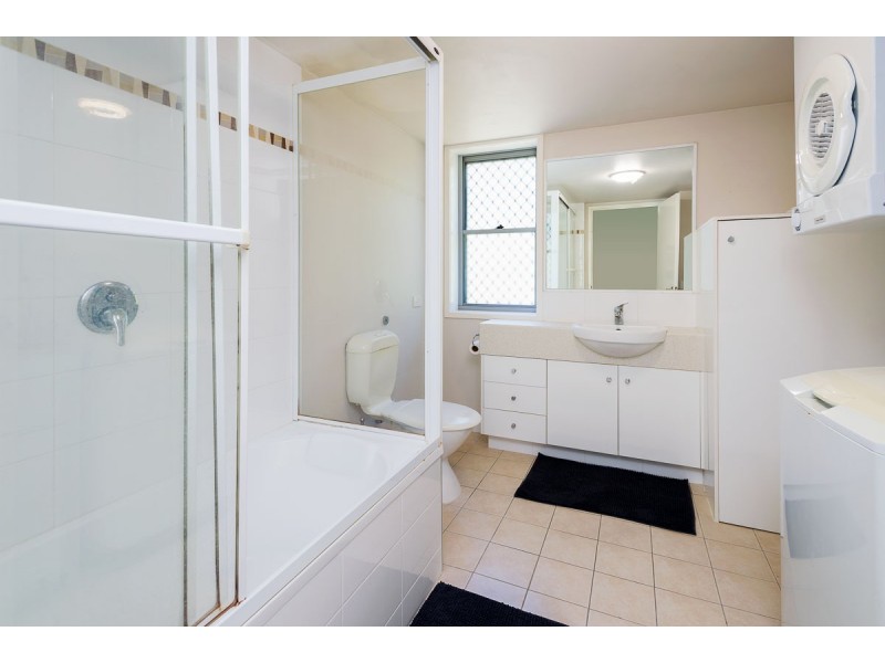 9/99 Muir Street, Labrador QLD 4215