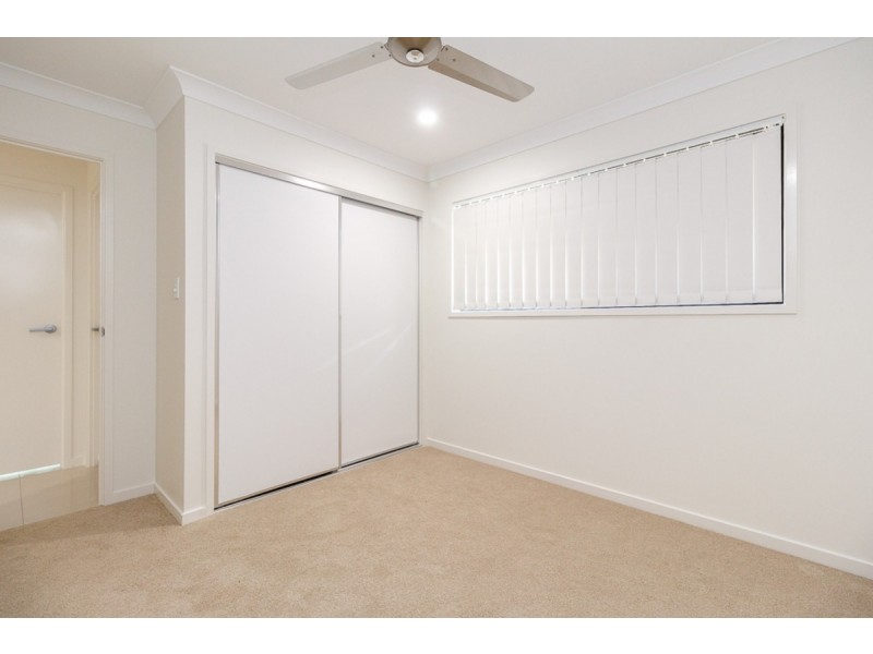 1-4/20 Jimmieson Avenue, Labrador QLD 4215