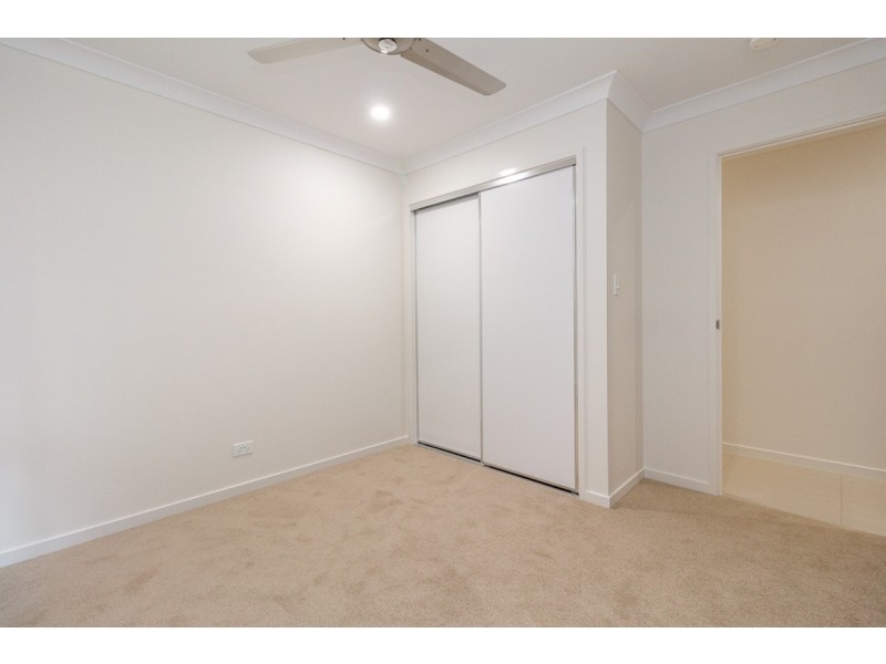 1-4/20 Jimmieson Avenue, Labrador QLD 4215