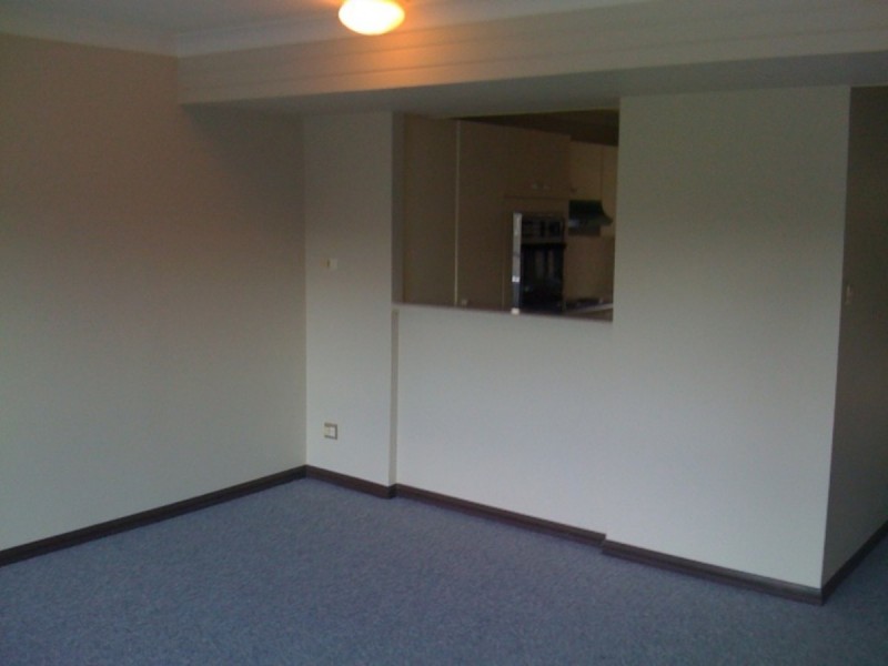 2/112 Bayview Street, Runaway Bay QLD 4216