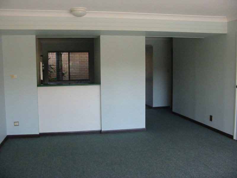 2/112 Bayview Street, Runaway Bay QLD 4216