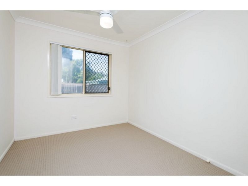 2/25 Crystal Reef Drive, Coombabah QLD 4216