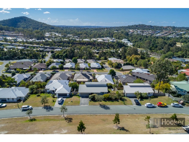 29 Flame Trees Crescent, Maudsland QLD 4210