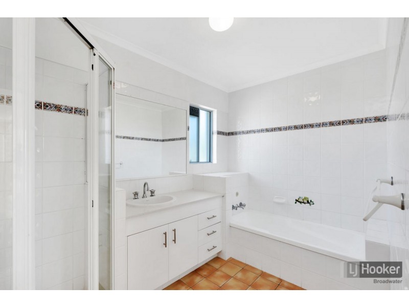 96/1 Lee Road, Runaway Bay QLD 4216