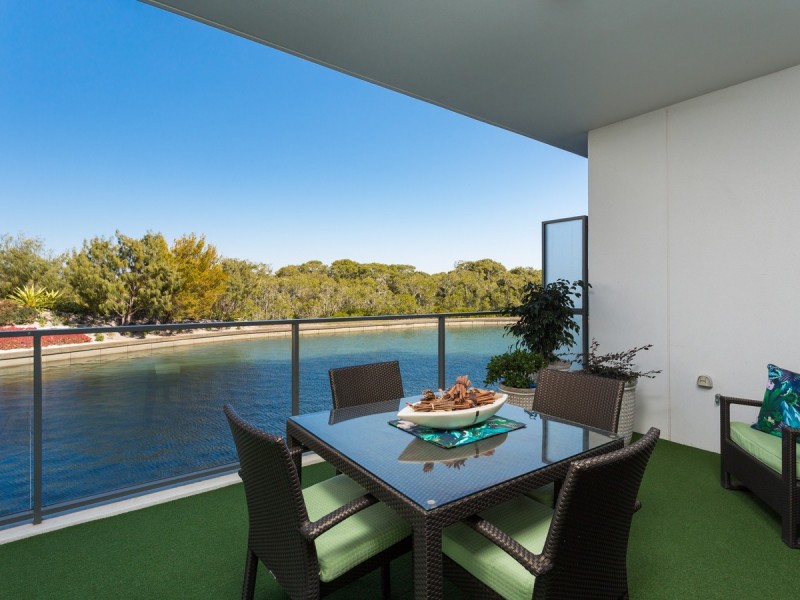 29102/2 Ephraim Island, Paradise Point QLD 4216