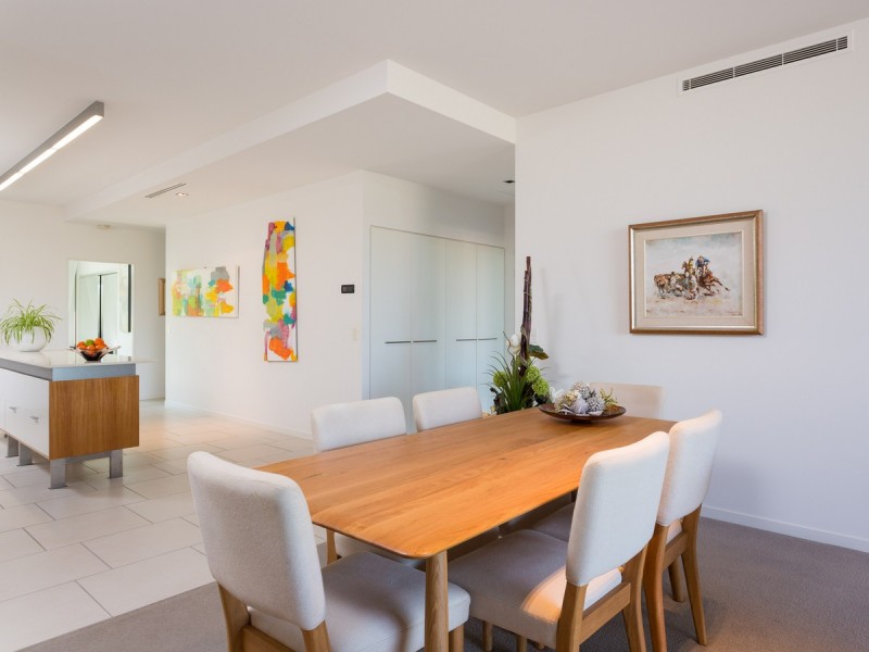 29102/2 Ephraim Island, Paradise Point QLD 4216
