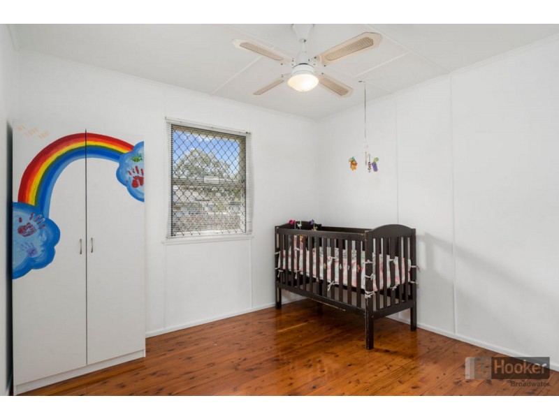 1/20 Middle Street, Labrador QLD 4215
