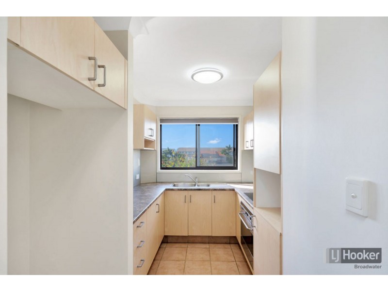 4/76 Brighton Street, Biggera Waters QLD 4216