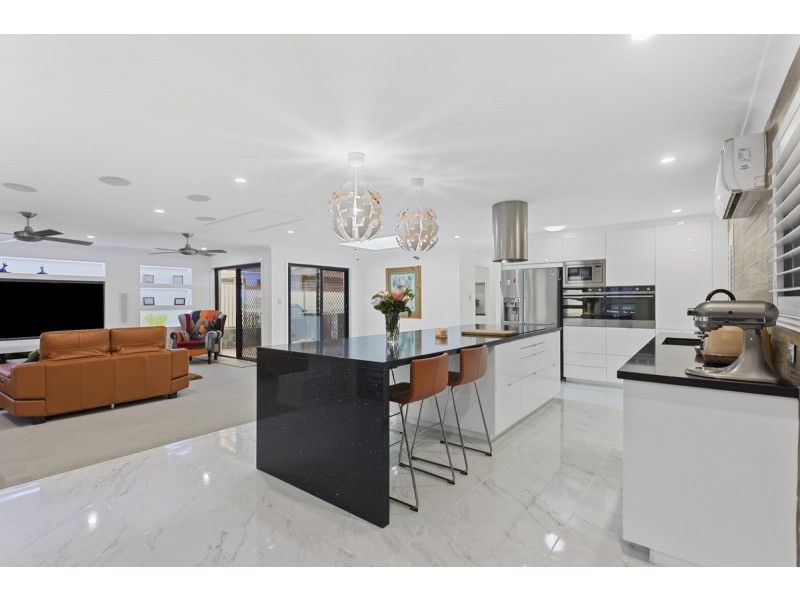 108 Wilson Street, Labrador QLD 4215