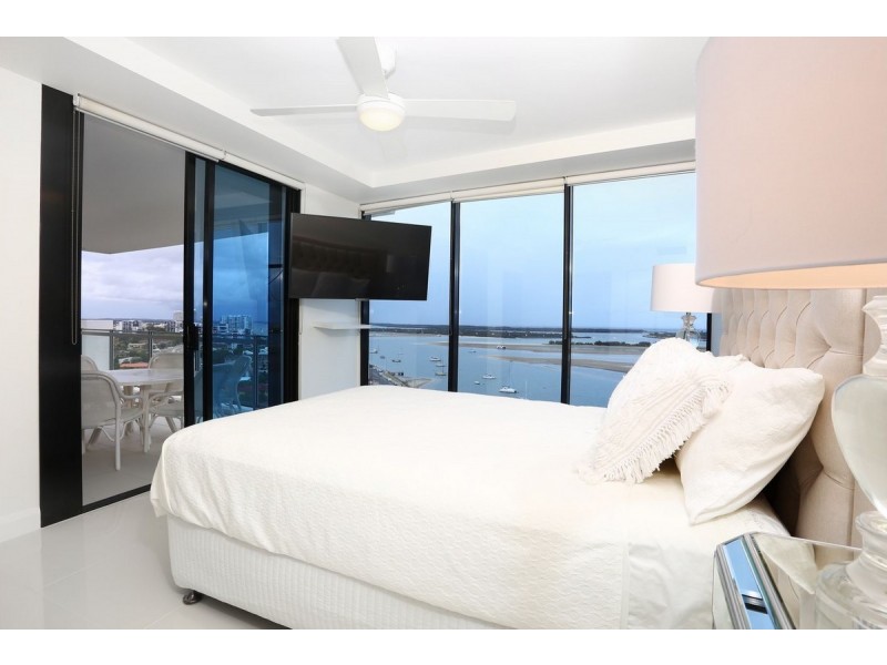 1502/230 Marine Parade, Labrador QLD 4215