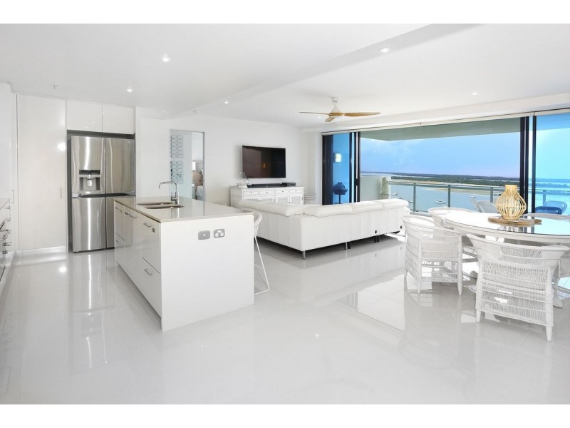 1502/230 Marine Parade, Labrador QLD 4215