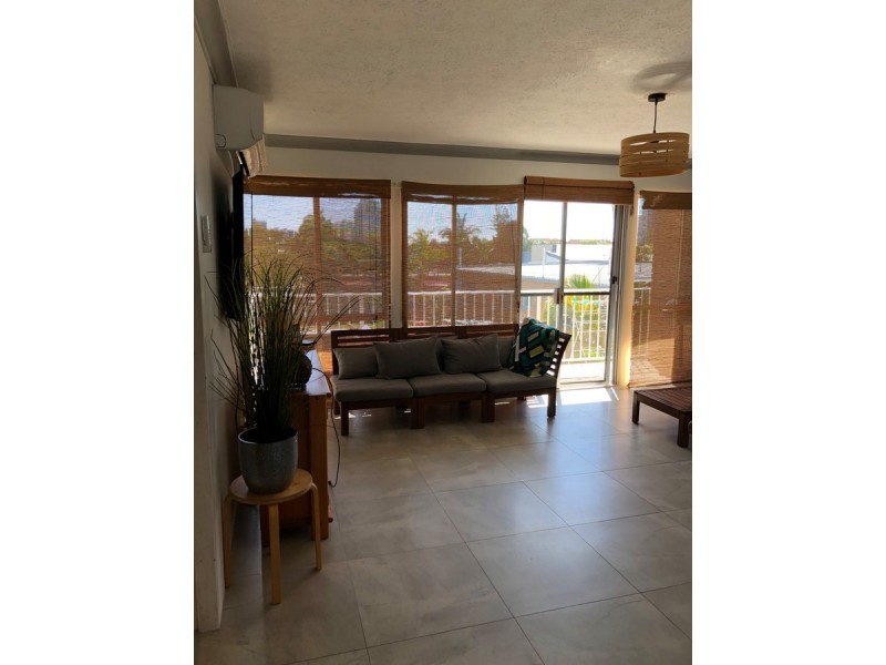 11/54 Frank Street, Labrador QLD 4215
