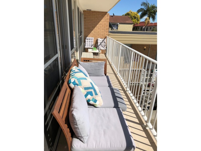 11/54 Frank Street, Labrador QLD 4215