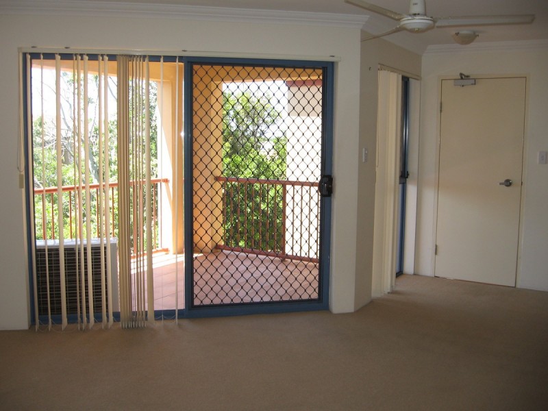 11/89 Frank Street, Labrador QLD 4215