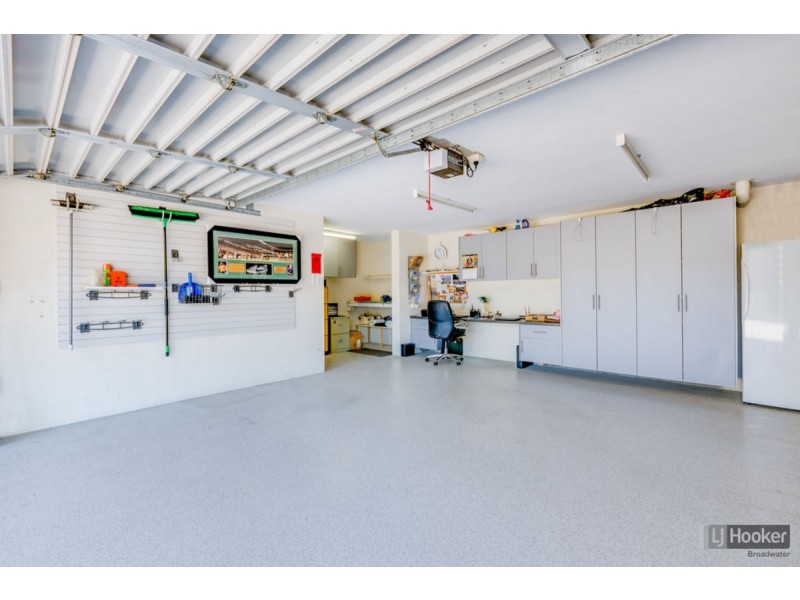 4/62 Imperial Parade, Labrador QLD 4215