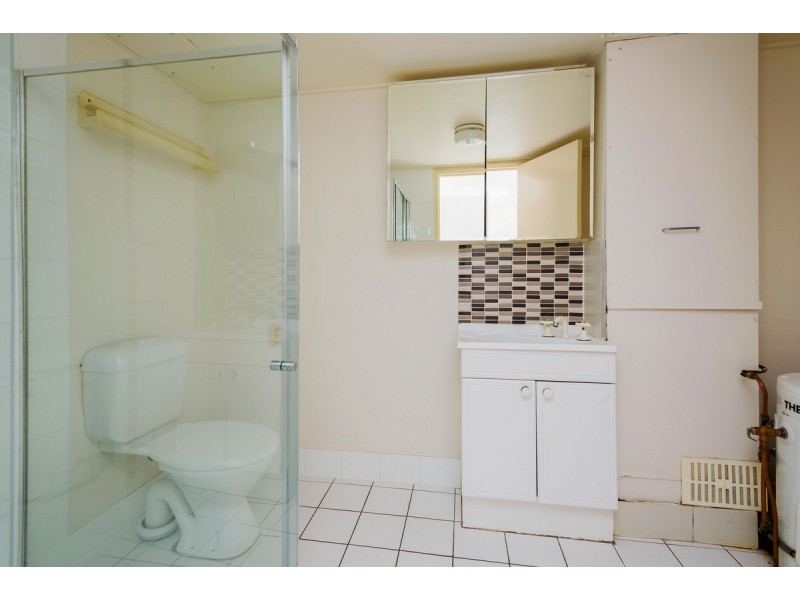 3/9 Bradford Street, Labrador QLD 4215